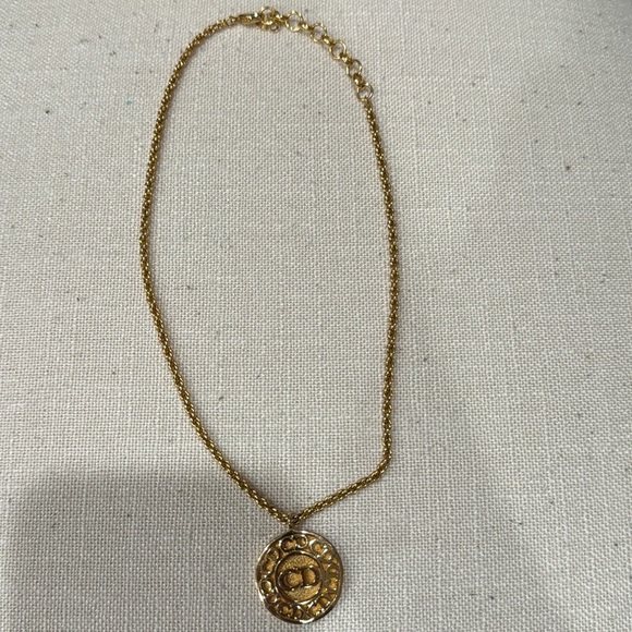 Authentic Christian Dior Circle “CD” Gold Plated Rope Necklace - Picture 3 of 6